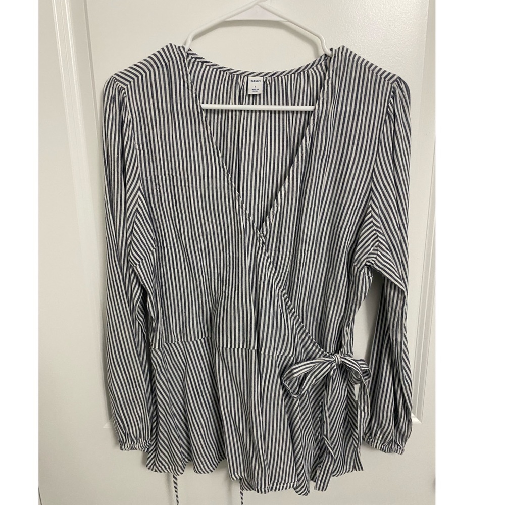 Old Navy Top